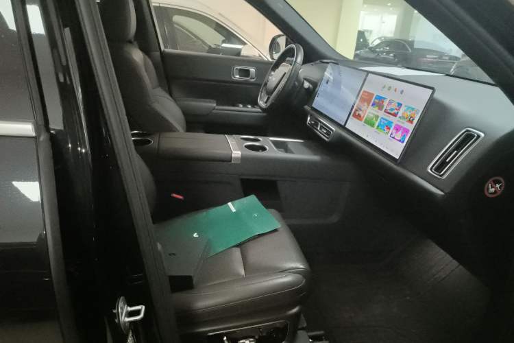 Used Li Auto L9 2023 Pro Model
