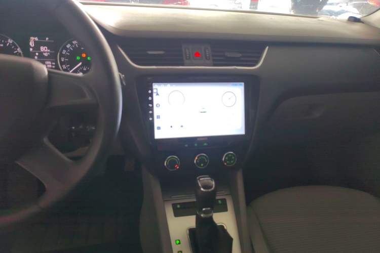 Used Skoda Octavia 2015 1.6L Automatic Yijie Edition