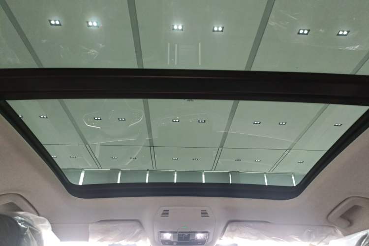 Used Volkswagen Magotan 2024 380TSI DSG Prestige Edition Headliner