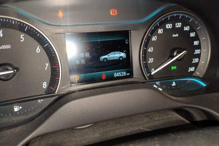 Used Buick GT 2021 Exemplar 1.5L Automatic Elite Version Odometer Close Up