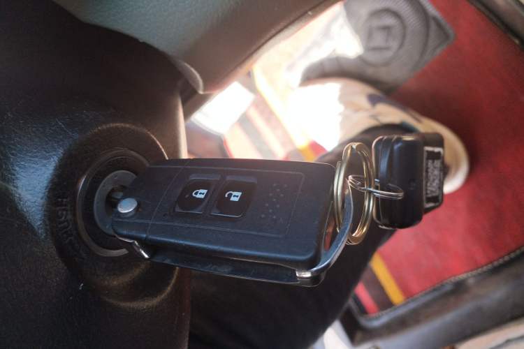 Used Toyota Highlander 2009 3.5L 4x4 7-Seater Elite Edition Vehicle Key