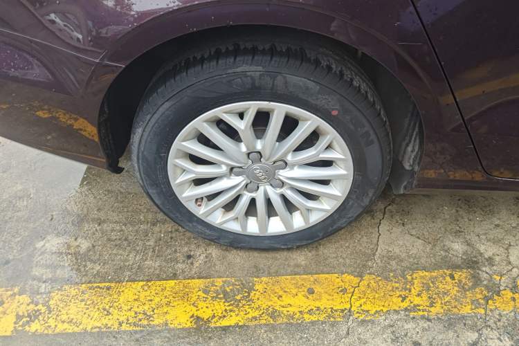 Used Audi A3 2015 Limousine 35 TFSI Millionth Anniversary Intelligent Leading Model
