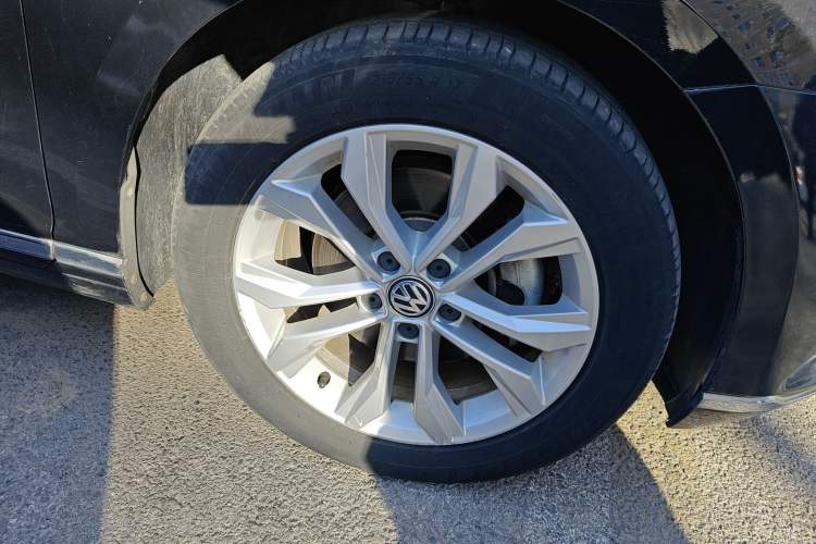 Used Volkswagen Magotan 2017 330TSI DSG Luxury Model
