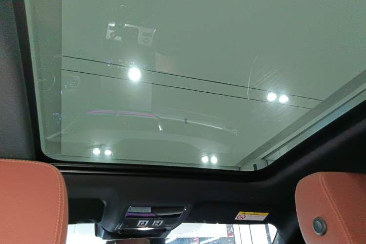 Used Jaguar F-PACE 2024 P250 R-Dynamic SE
