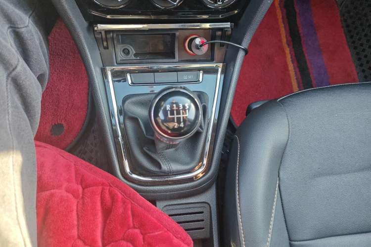 Used Volkswagen Bora 2017 1.6L Manual Comfort Model
