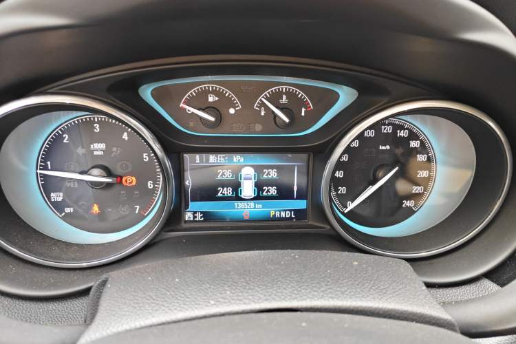 Used Buick Envision 2017 28T Four-Wheel Drive Elite Model Instrument Cluster