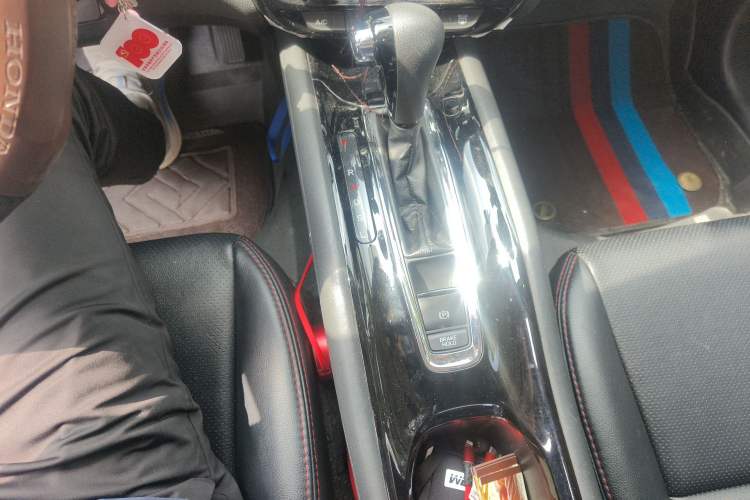 Used Honda Vezel 2017 1.5L CVT 2WD Comfort Model
