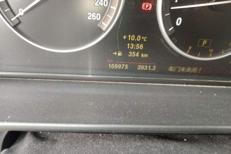 Used BMW 5 Series 2011 535Li Luxury Model
