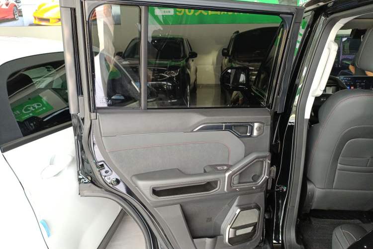 Used JETOUR Traveler 2023 2.0T Four-Wheel Drive Conqueror