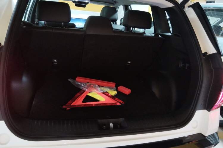 Used AION V 2024 Aion Tyrannosaurus 650 LiDAR Edition
