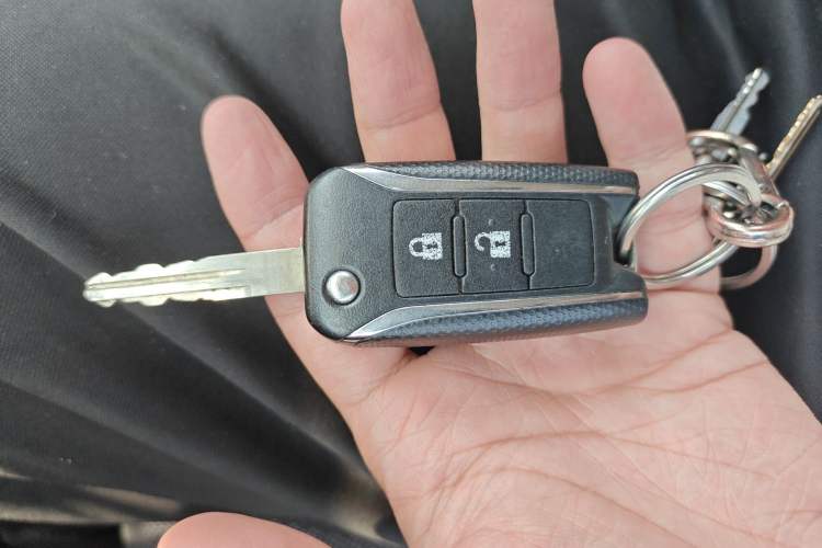 Used Venucia R50 2015 1.6L Automatic Fashion Edition Vehicle Key