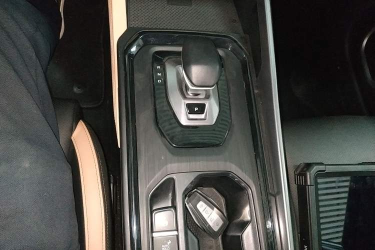 Used Geely Auto Haoyue PRO 2024 1.5T DCT Zongheng+
