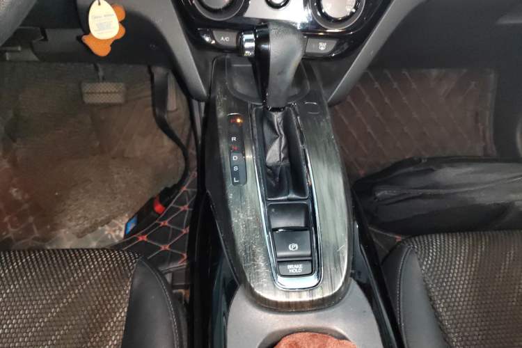 Used Honda XR-V 2017 1.5L LXi CVT Classic Edition Gear Lever