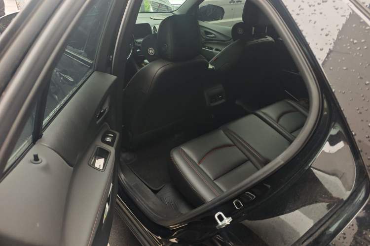 Used Chevrolet Equinox 2021 550T RS Four-Wheel Drive Intelligent Guardian Edition Left Rear Seat