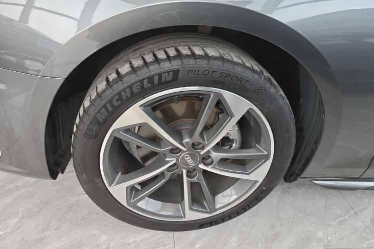 Used Audi A4L 2020 40 TFSI Fashion Dynamic Model
