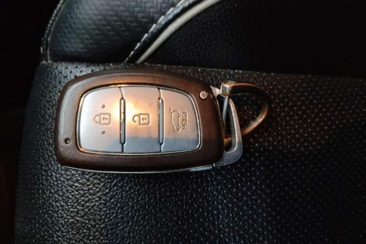 Used Hyundai ix25 2017 1.6L Automatic Smart Version