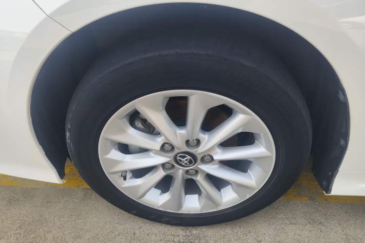 Used Toyota Corolla 2021 Dual-Motor 1.8L E-CVT Elite Edition Exterior 4