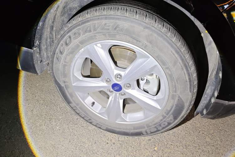 Used Ford Edge 2018 EcoBoost 245 Two-Wheel-Drive Titanium 5-Seater China V Standard