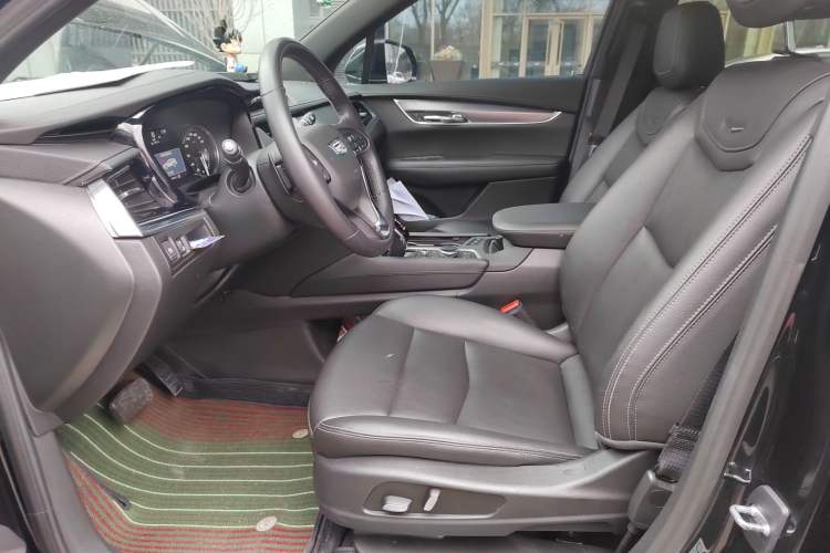 Used Cadillac XT6 2022 2.0T Six-Seater Four-Wheel-Drive Luxury Version