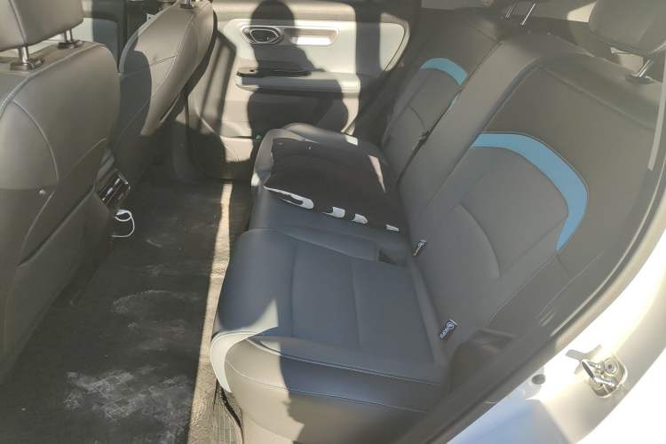 Used AION Y 2023 Younger Star Edition
