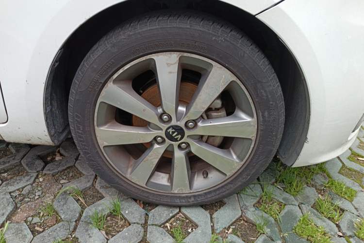 Used Kia K2 2015 Sedan 1.6L Automatic Transmission Premium