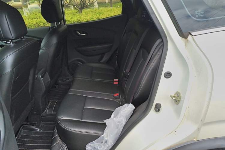 Used Renault Kadjar 2017 2.0L Two-Wheel-Drive Leading Edition