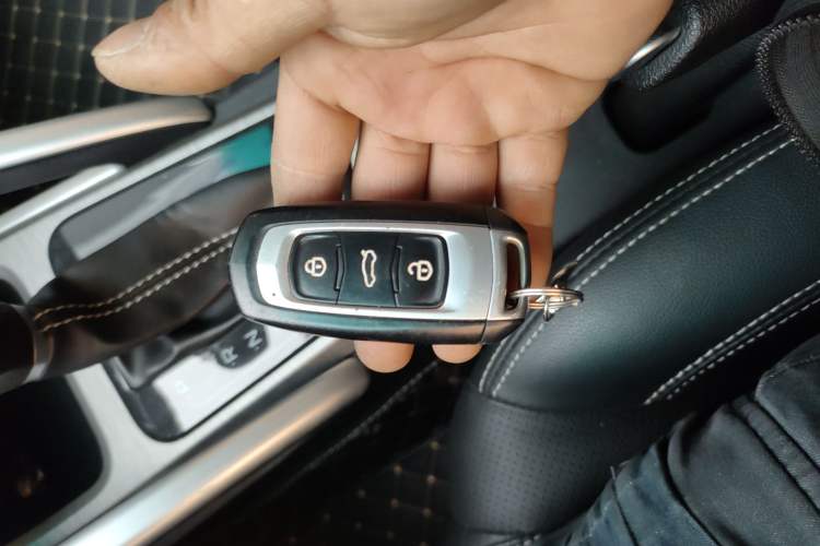 Used Geely Auto Vision X3 2017 1.5L Automatic Luxury Model
