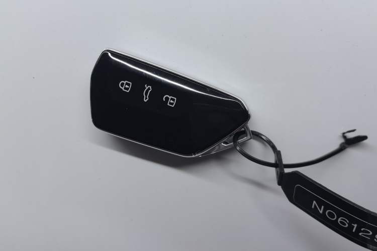 Used Volkswagen Lamando 2023 Lavida L 280TSI DSG Cool & Spicy Edition Vehicle Key