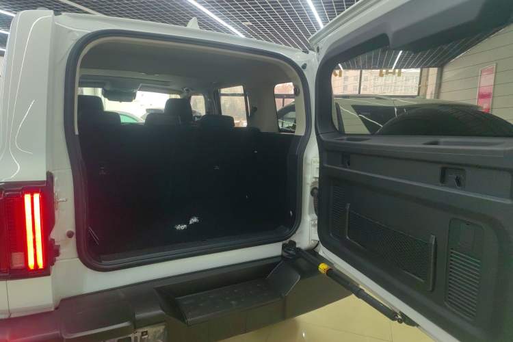 Used Tank 300 2023 Off-Road Edition 2.0T Challenger