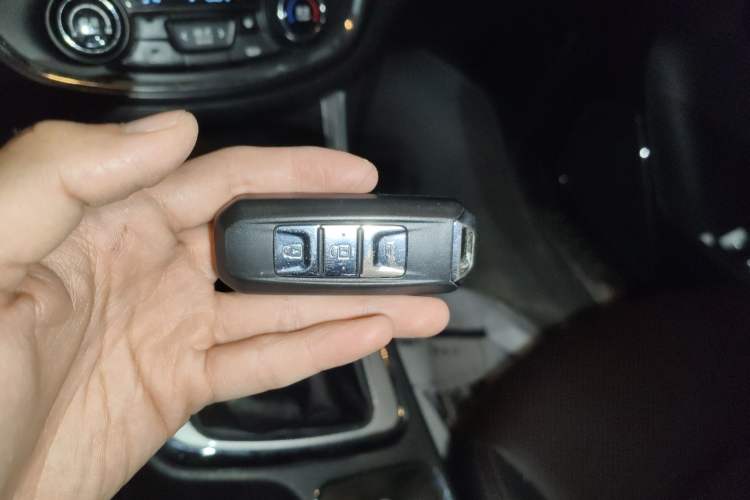 Used Baojun 560 2016 1.5T Manual Luxury Model
