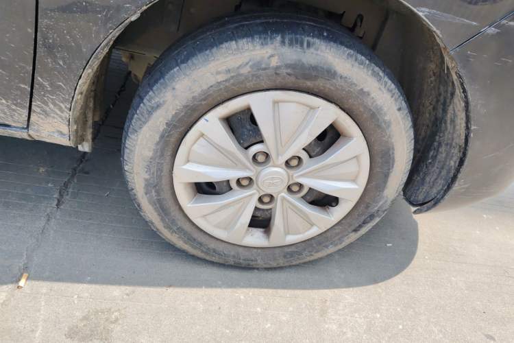 Used JAC Refine M3 2016 IKEA Edition 1.6L Luxury Model
