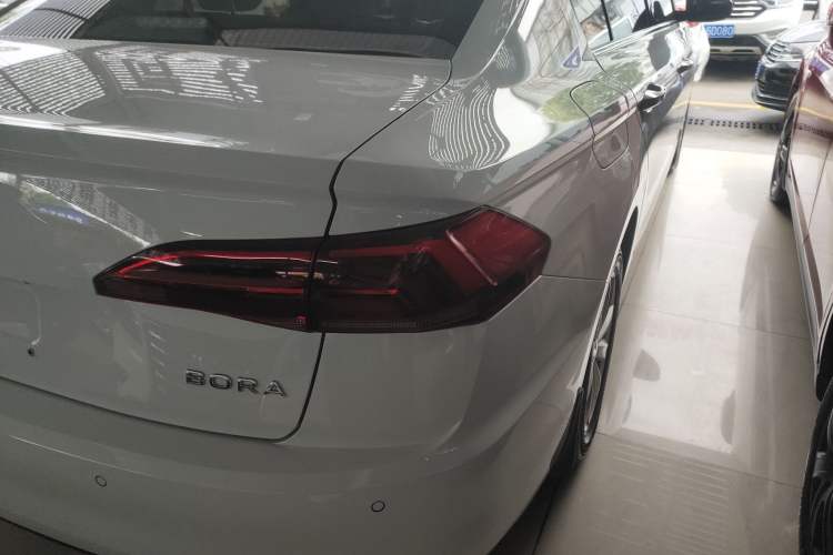 Used Volkswagen Bora 2021 1.5L Automatic Comfort Smart Connect Edition
