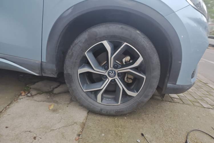 Used BYD Yuan PLUS 2023 Champion Edition 510KM Leading Model Right Front Wheel Hub