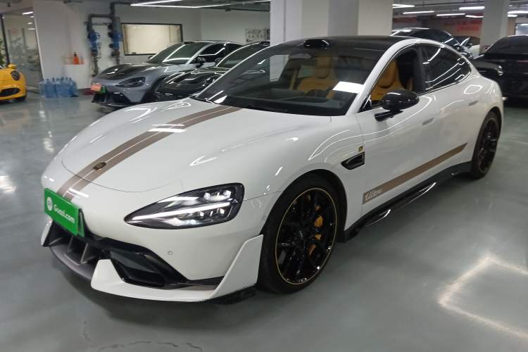 Used Xiaomi Auto SU7 2024 Four-Wheel Drive Ultra-Long Range Advanced Intelligent Driving Max Edition