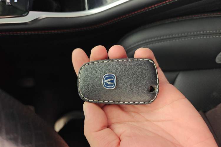 Used CHANGAN CS75 2020 280T Automatic Ya Zhi Model China VI Standard Vehicle Key