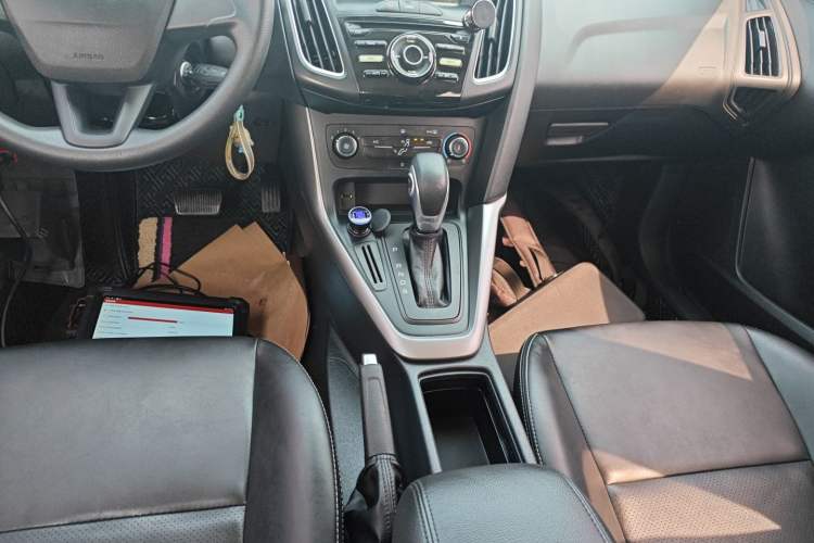 Used Ford Focus 2018 Hatchback Classic 1.6L Automatic Comfort Plus SmartDrive Edition