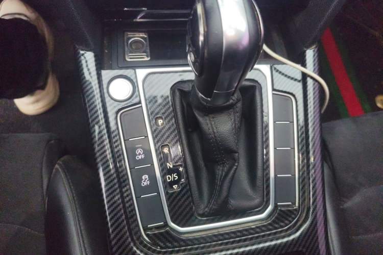 Used Volkswagen Magotan 2018 330TSI DSG Luxury Model
