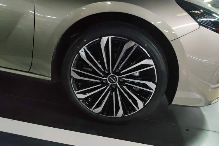 Used Nissan Teana 2026 Model Harmony Cockpit 2.0T Flagship Edition