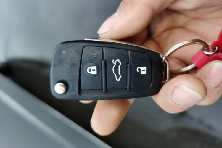 Used JAC Refine M4 2022 2.0 TGDI Automatic Business Edition
