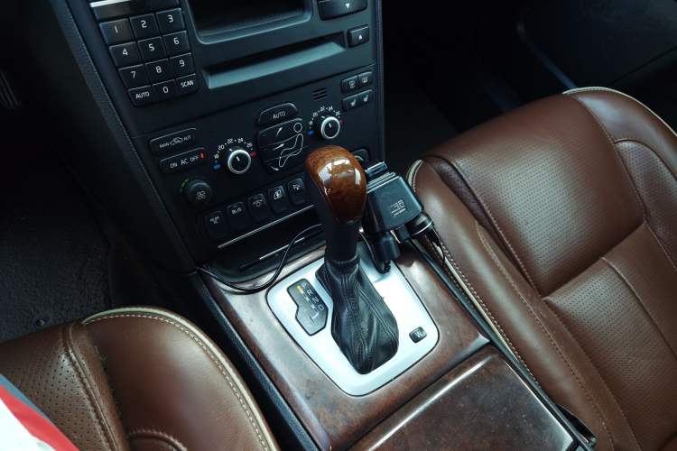 Used Volvo XC Classic 2014 T5 Executive Edition