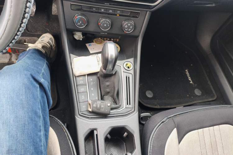 Used Volkswagen Lavida 2024 300TSI DSG Full-Comfort Edition
