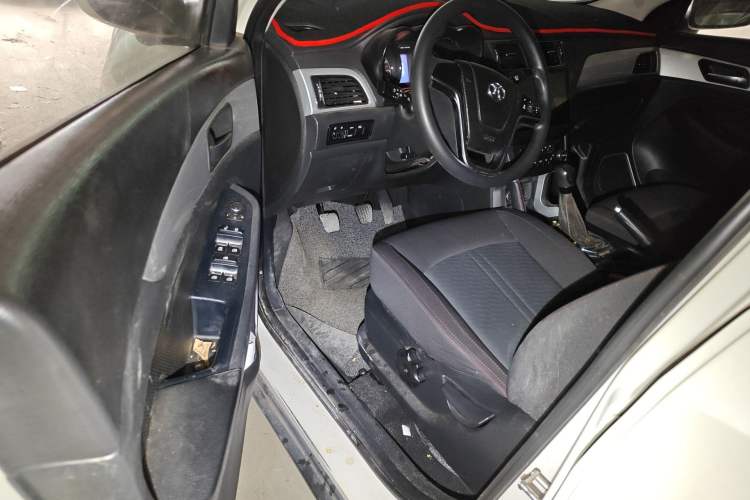 Used BAIC Senova X55 2016 1.5L Manual Comfort Version