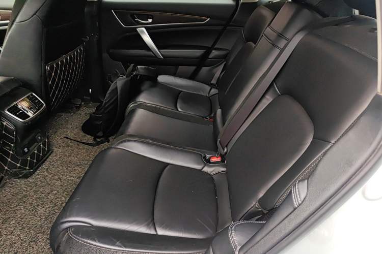 Used Honda Avancier 2017 240TURBO Two-Wheel Drive Premium Edition
