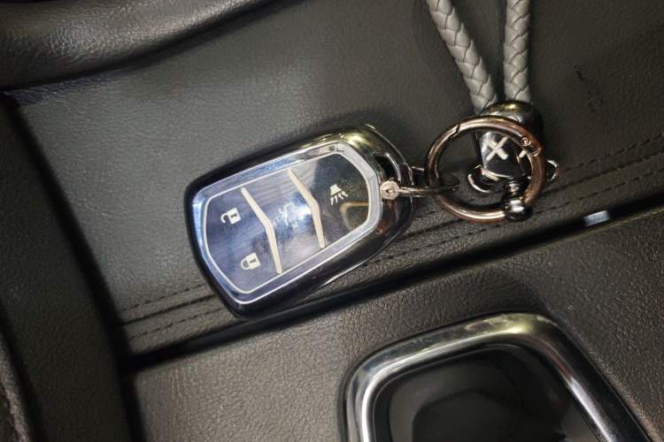 Used Cadillac XT5 2018 28E Four-Wheel Drive Tech Version
