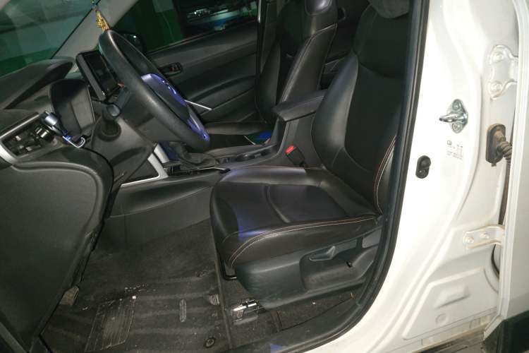 Used Toyota Corolla Cross 2022 2.0L Elite Edition Left Front Seat