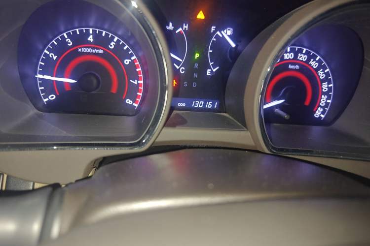 Used Toyota Highlander 2012 2.7L Two-Wheel Drive 7-Seater Luxury Edition