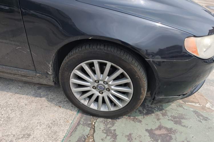 Used Volvo S80 2006 3.2 Right Front Wheel Hub