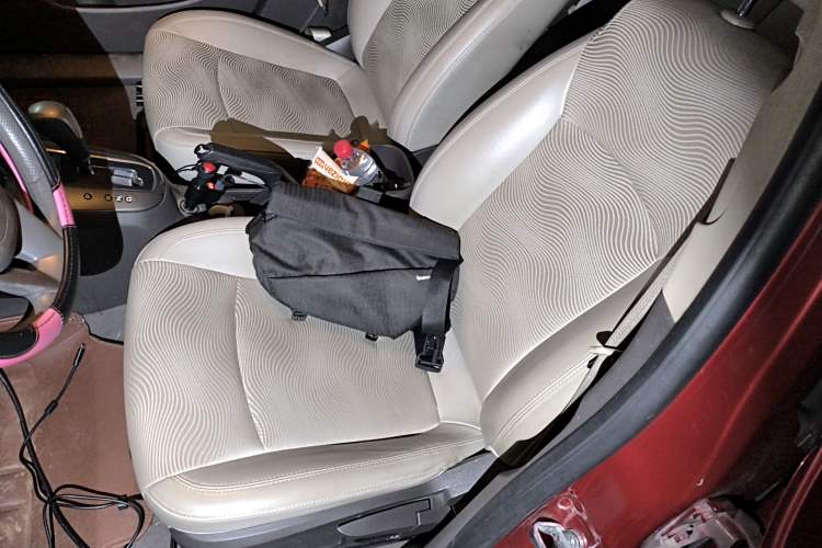 Used Chevrolet Cruze 2015 1.5L Classic SE AT Left Front Seat