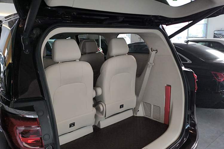 Used Buick GL8 2020 Avenir Avia Six-Seat Deluxe Edition
