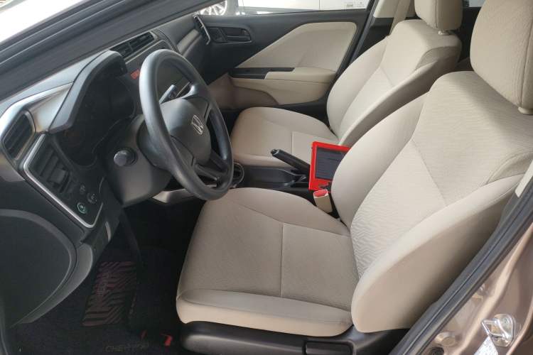 Used Honda Greiz 2016 1.5L CVT Classic Edition
